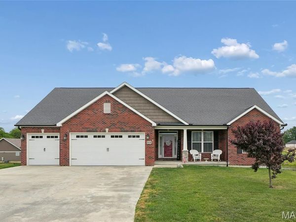 816 Lakeview Crossing, Cape Girardeau, MO 63701
