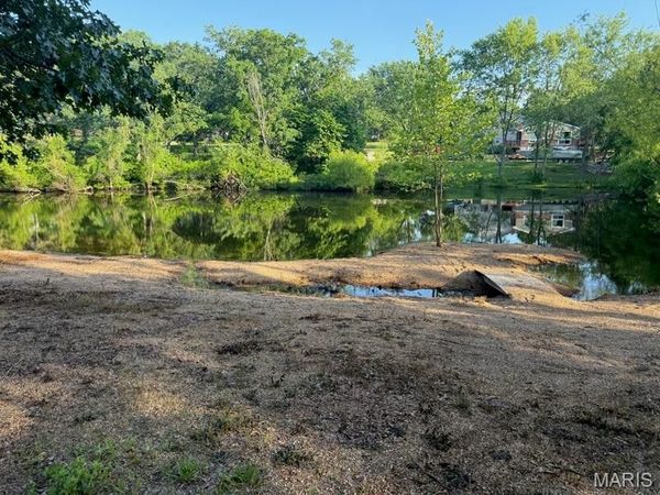 1227 Timberwood Lane , St Clair, MO 63077