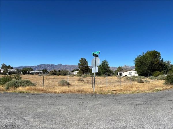 5690 S Clark Street , Pahrump, NV 89048
