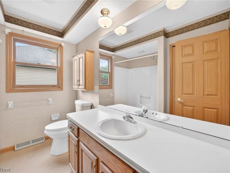 5532 Quail Run , North Olmsted, OH 44070 Photo 33