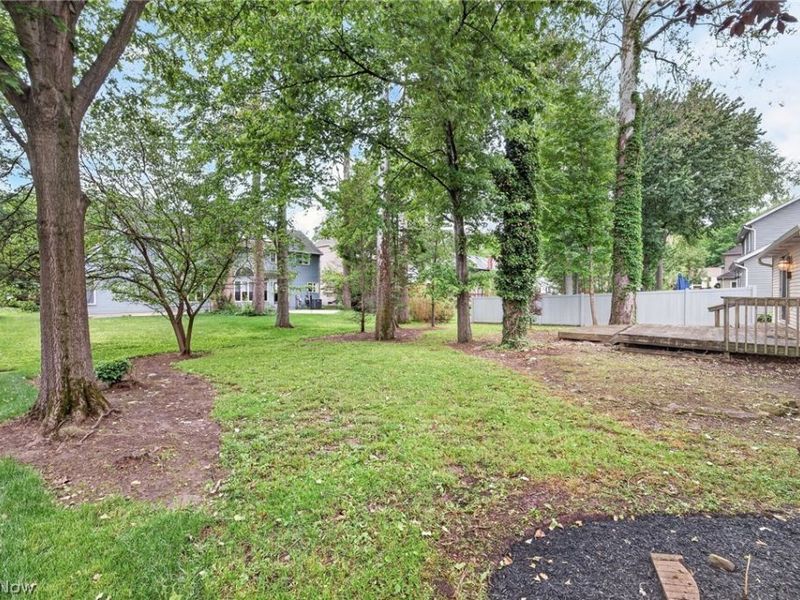 5532 Quail Run , North Olmsted, OH 44070 Photo 38