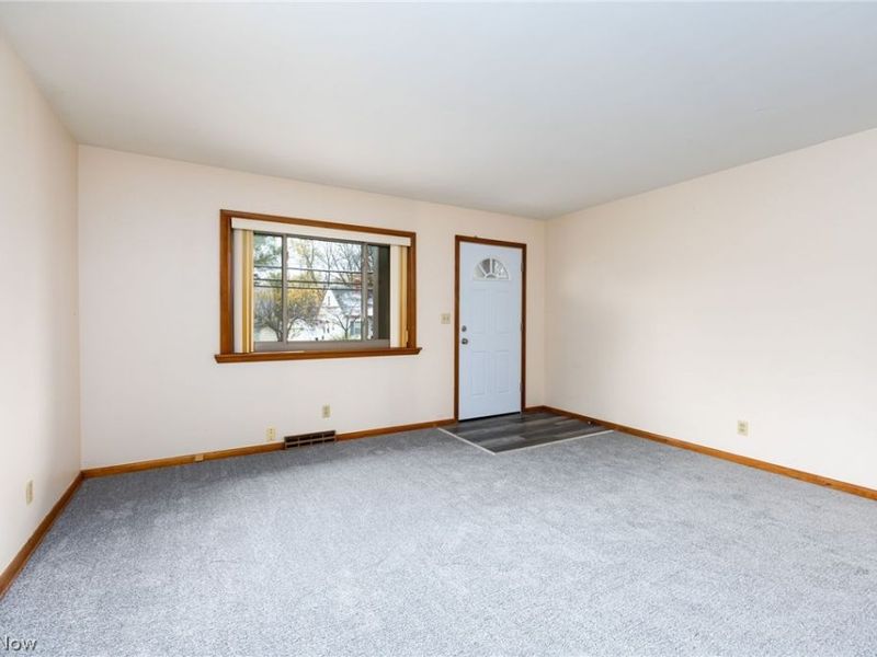 84 Pfeiffer Avenue, Akron, OH 44312 Photo 19