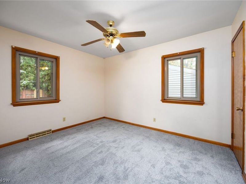 84 Pfeiffer Avenue, Akron, OH 44312 Photo 24