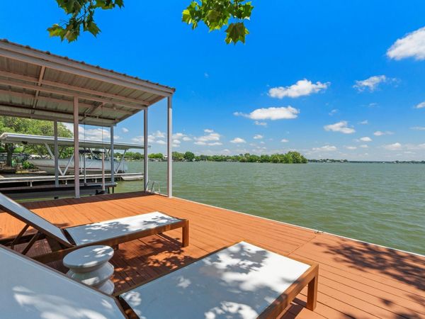 111 Inspiration DR, Sunrise Beach, TX 78643