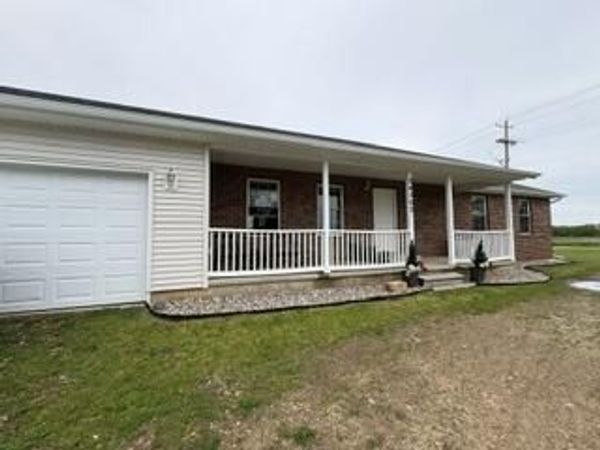 24362 US-12, Sturgis, MI 49091