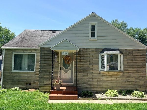 706 Radcliffe Street, Lima, OH 45804