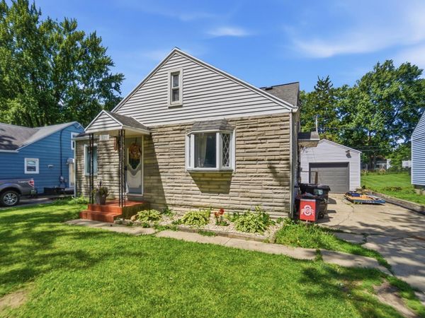 706 Radcliffe Street, Lima, OH 45804
