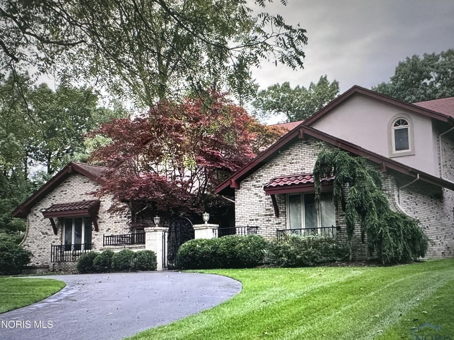 4722 High Oaks Boulevard, Toledo, OH 43623 Main Photo