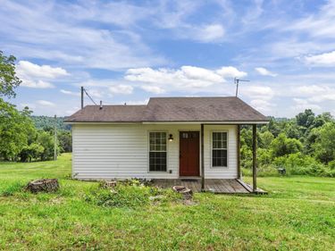 12251 Climax Road, McKee, KY 40447