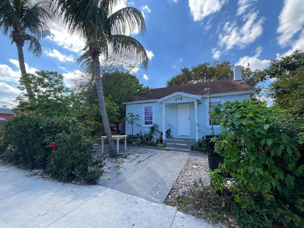 415 N H Street, Lake Worth Beach, FL 33460