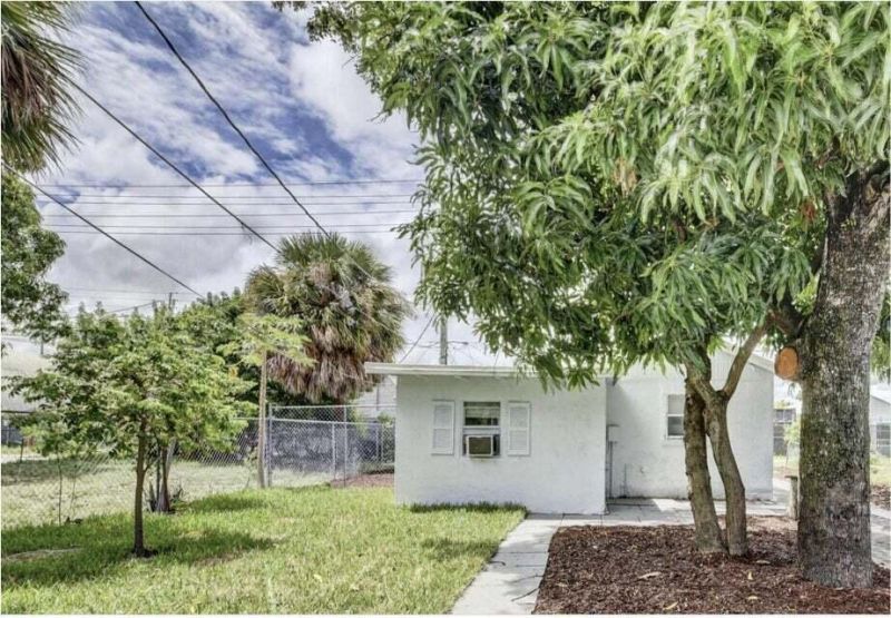 415 N H Street, Lake Worth Beach, FL 33460 Photo