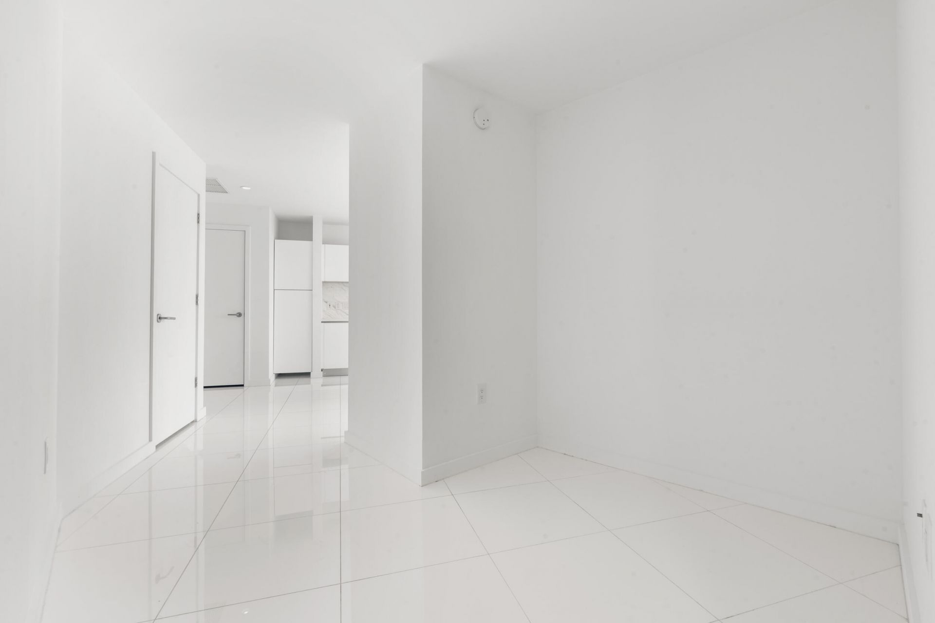 851 NE 1st Avenue, Unit 3202, Miami, FL 33130 Photo
