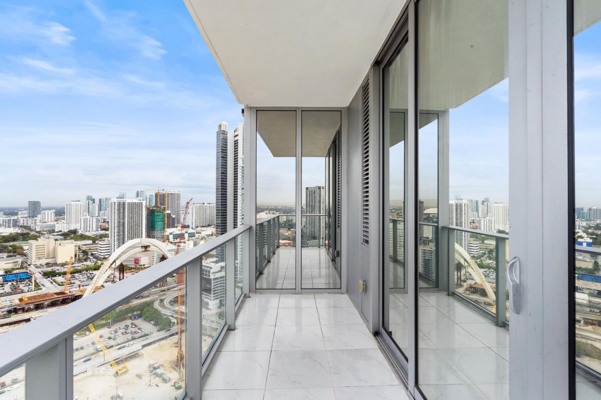 851 NE 1st Avenue, Unit 3202, Miami, FL 33130 Photo