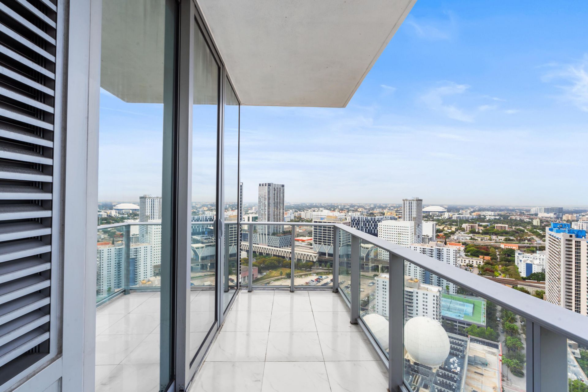 851 NE 1st Avenue, Unit 3202, Miami, FL 33130 Photo