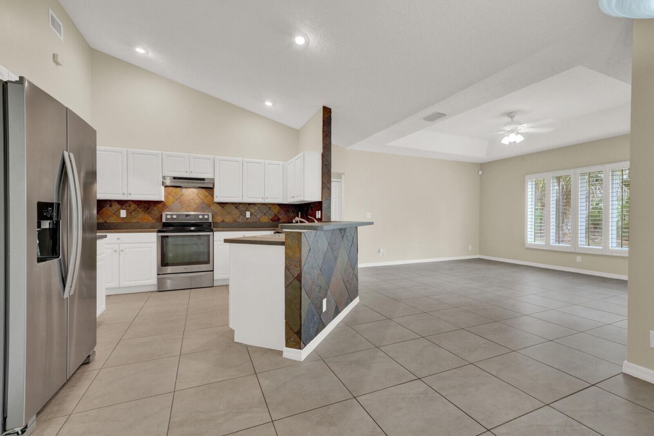 16026 N 75th Ave Avenue N, Palm Beach Gardens, FL 33418 Photo