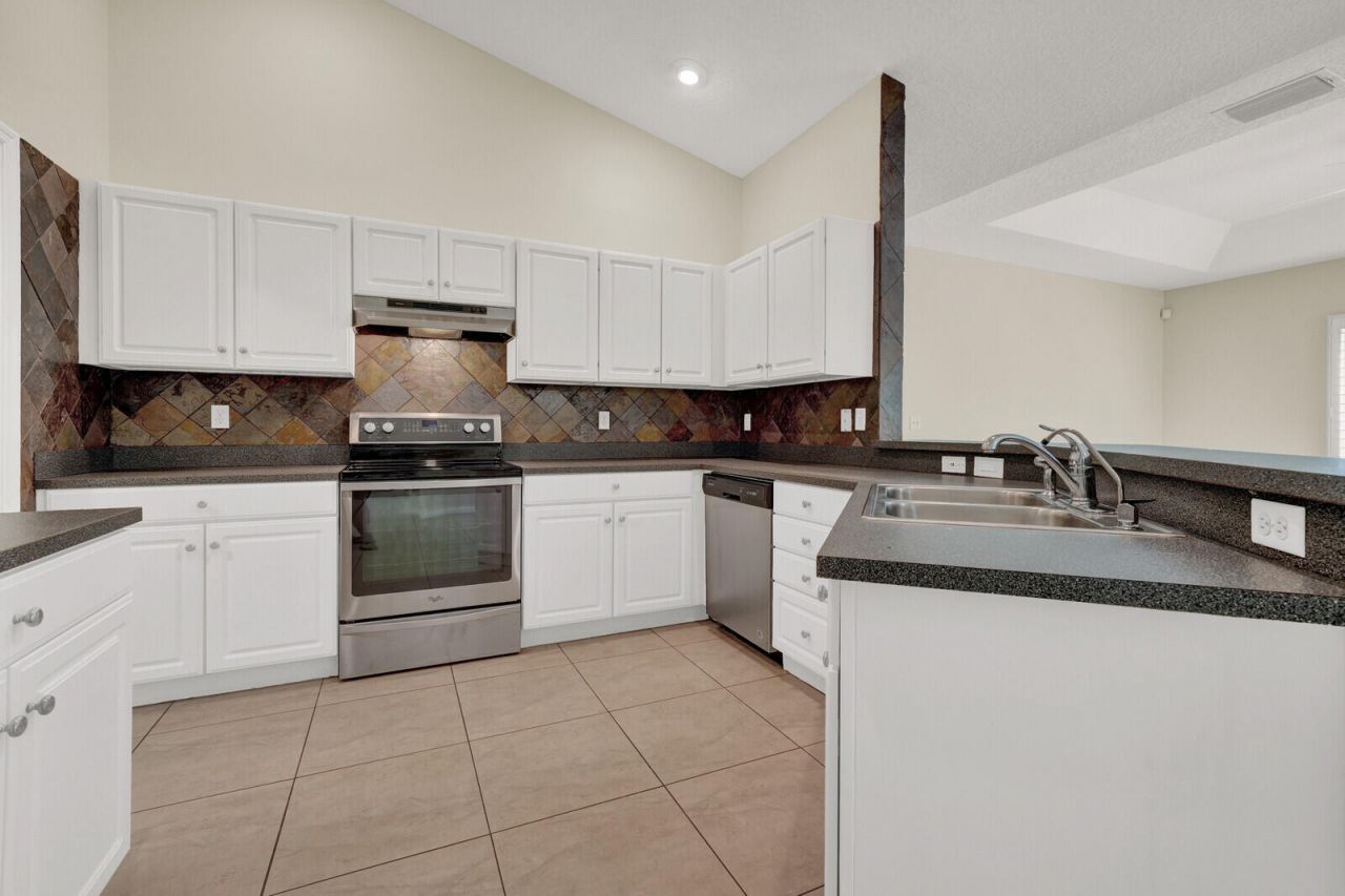 16026 N 75th Ave Avenue N, Palm Beach Gardens, FL 33418 Photo