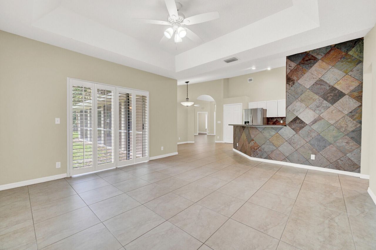 16026 N 75th Ave Avenue N, Palm Beach Gardens, FL 33418 Photo