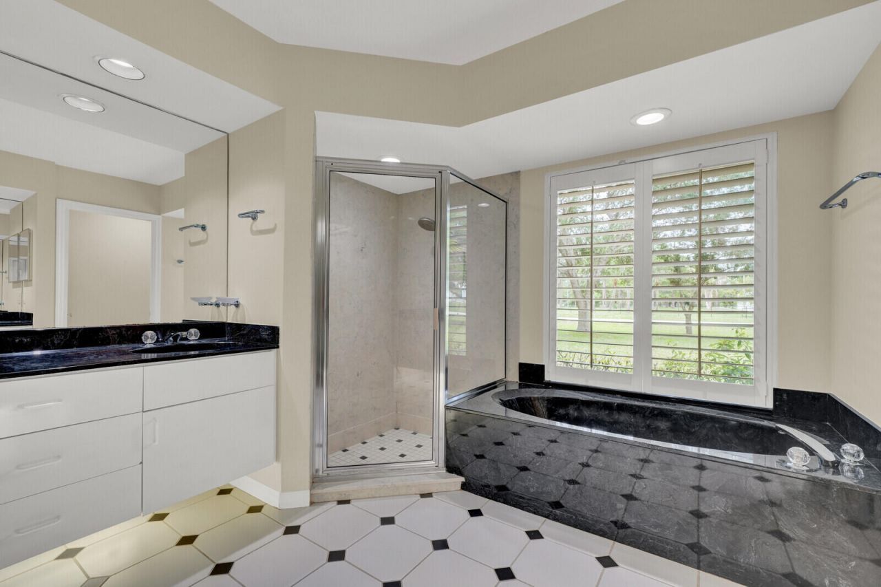 16026 N 75th Ave Avenue N, Palm Beach Gardens, FL 33418 Photo
