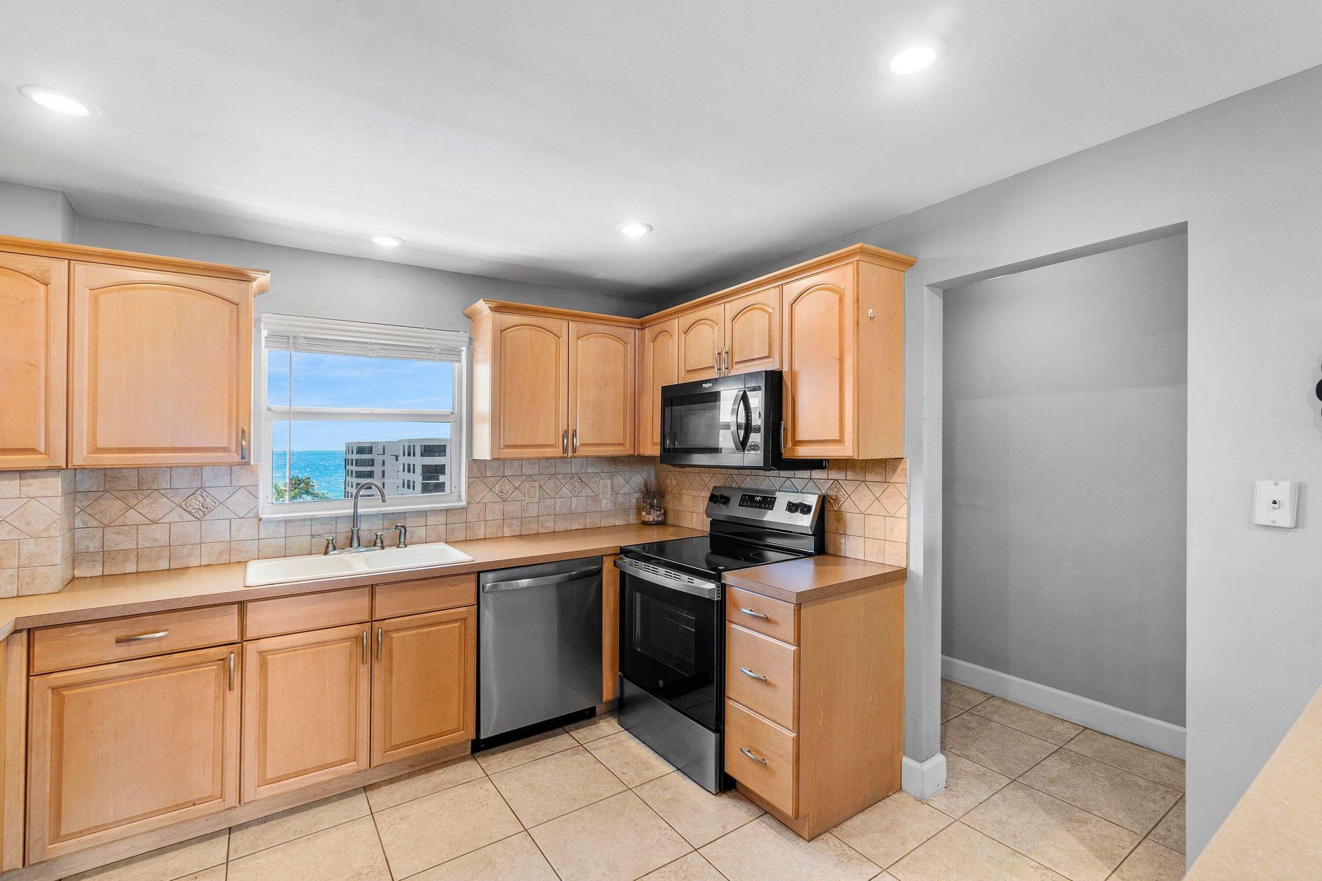 1160 Hillsboro Mile, Unit 803, Hillsboro Beach, FL 33062 Photo