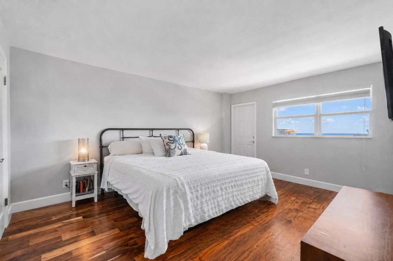 1160 Hillsboro Mile, Unit 803, Hillsboro Beach, FL 33062 Photo