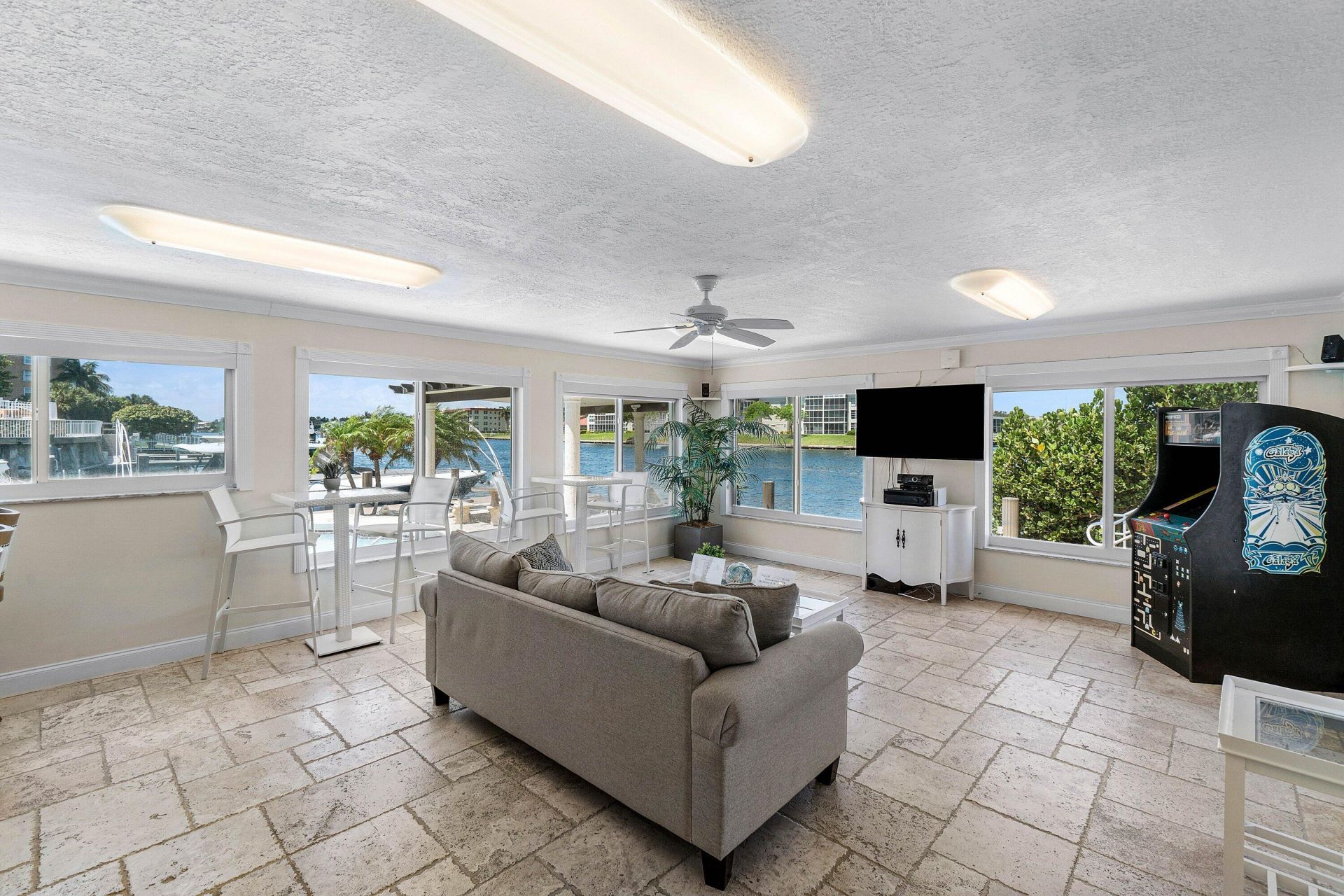 1160 Hillsboro Mile, Unit 803, Hillsboro Beach, FL 33062 Photo