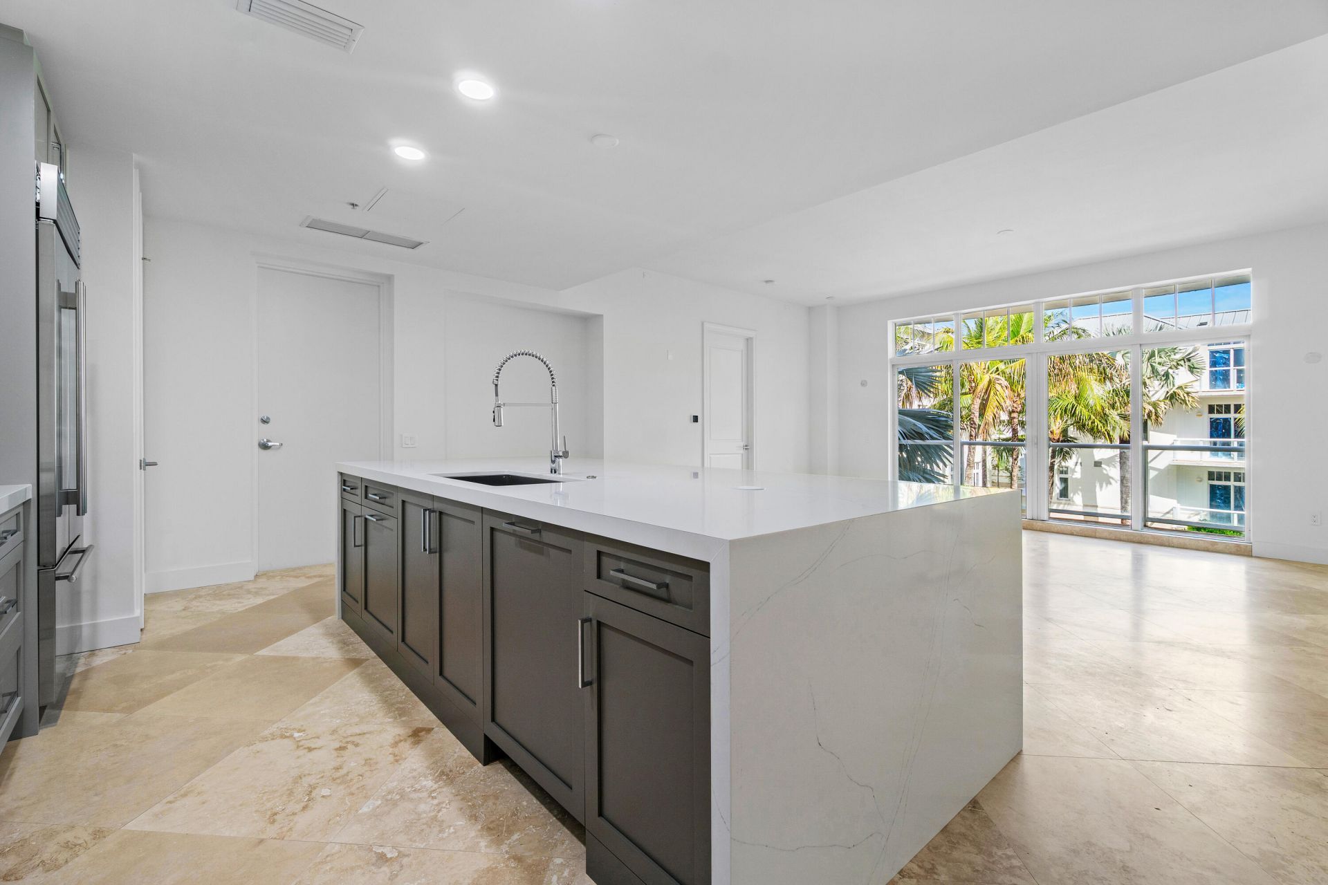 178 Lake Drive, Unit 4202, Palm Beach Shores, FL 33404 Photo
