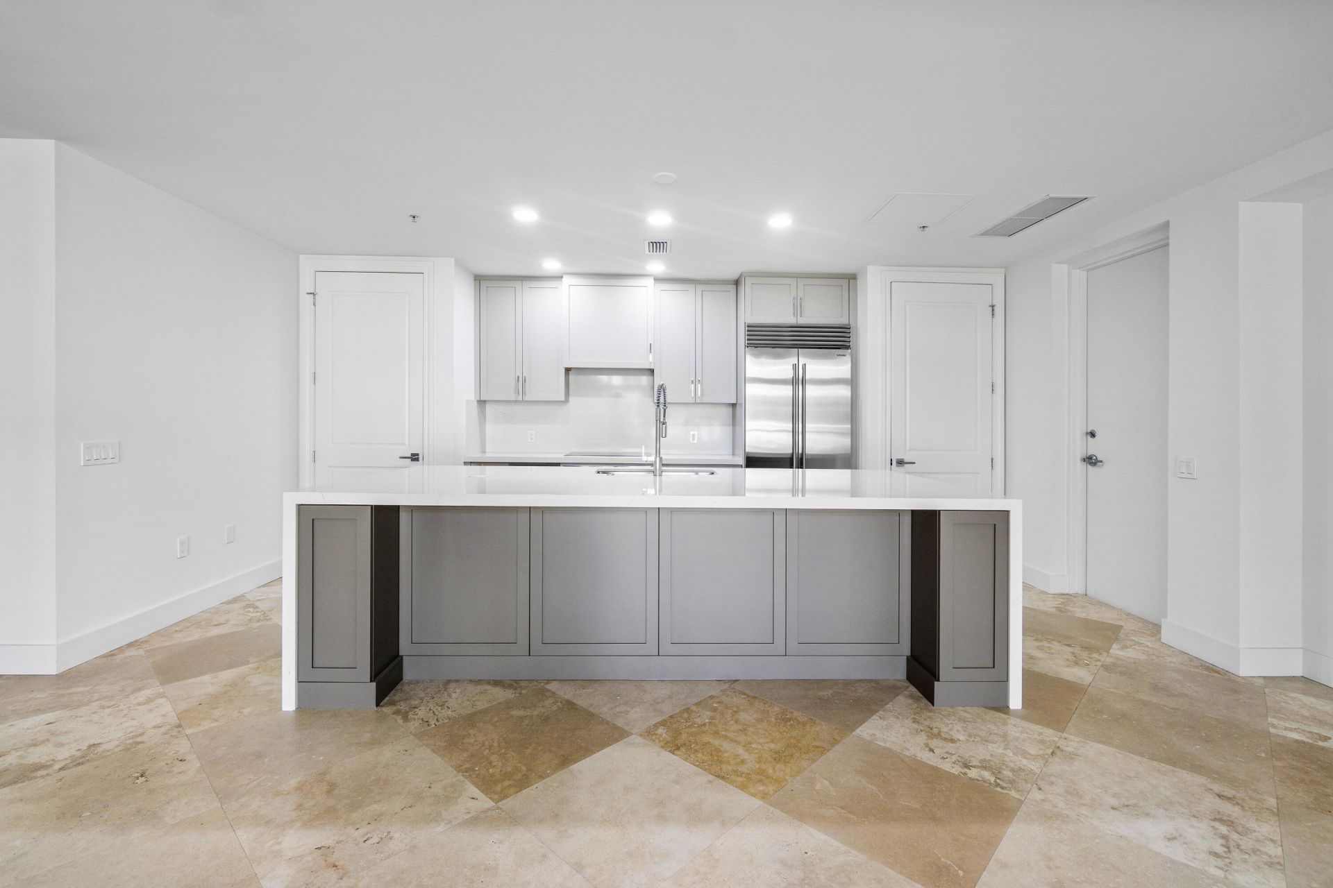 178 Lake Drive, Unit 4202, Palm Beach Shores, FL 33404 Photo