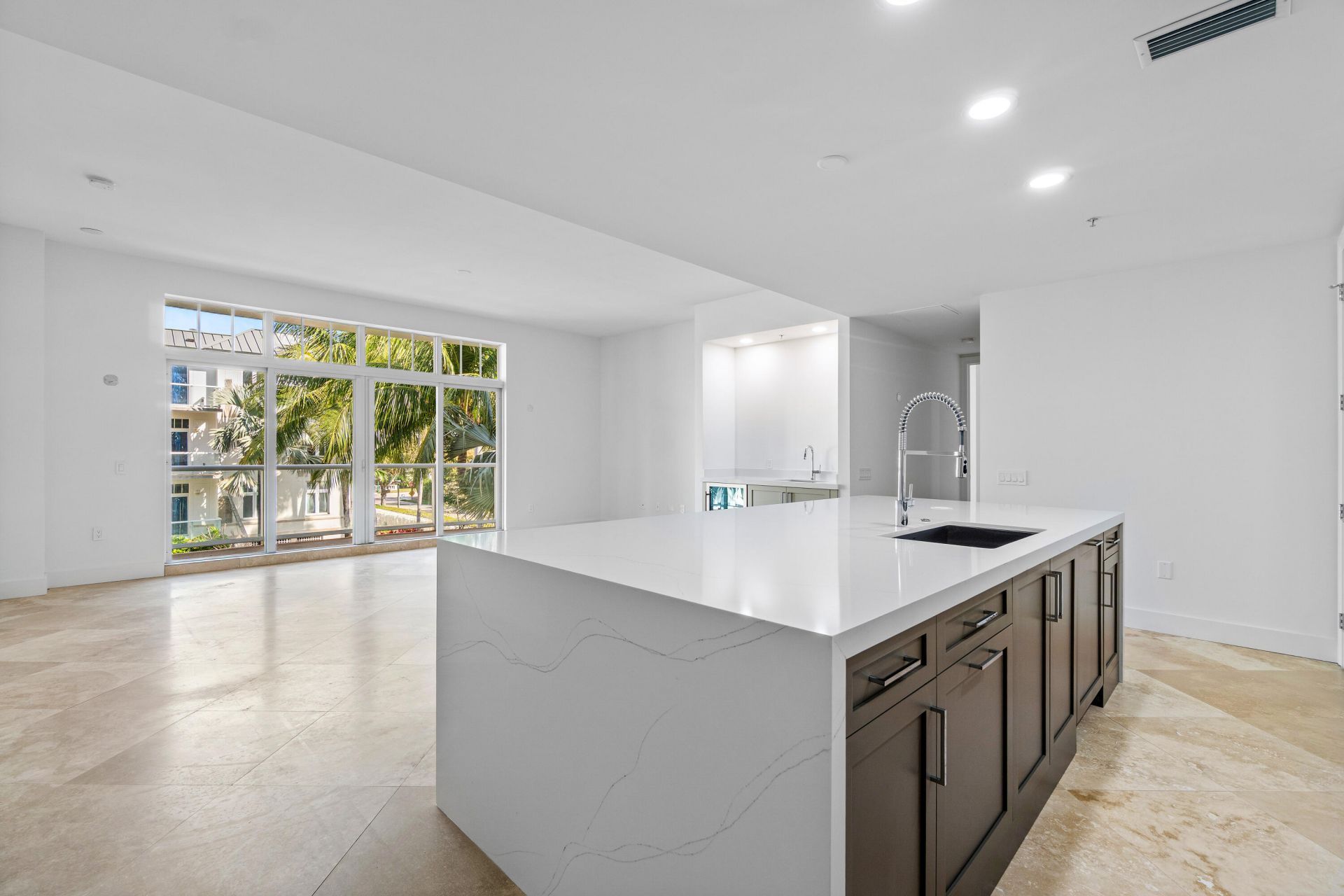 178 Lake Drive, Unit 4202, Palm Beach Shores, FL 33404 Photo