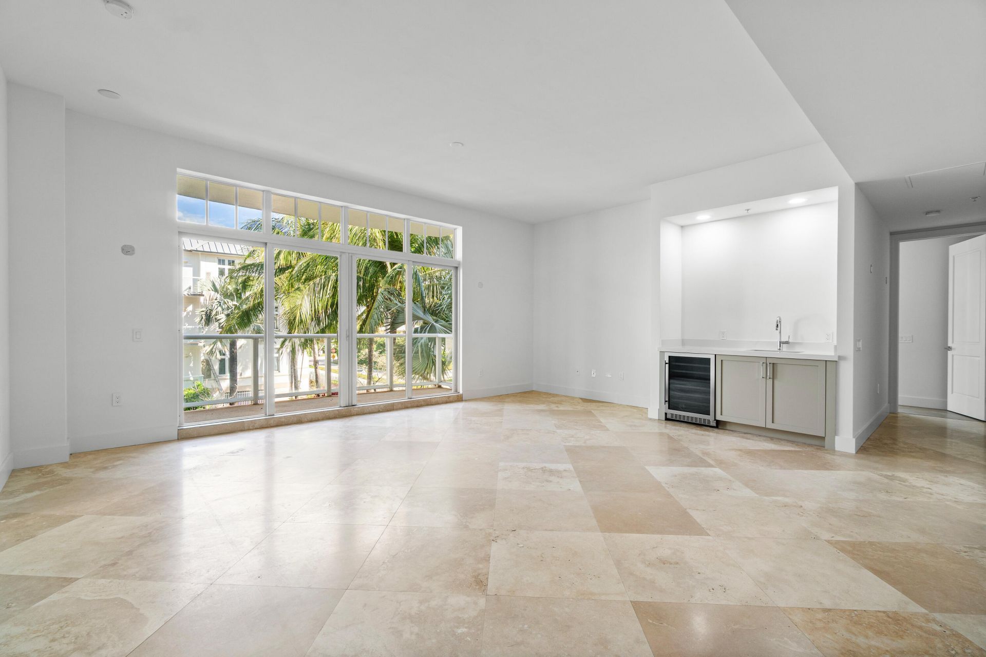 178 Lake Drive, Unit 4202, Palm Beach Shores, FL 33404 Photo