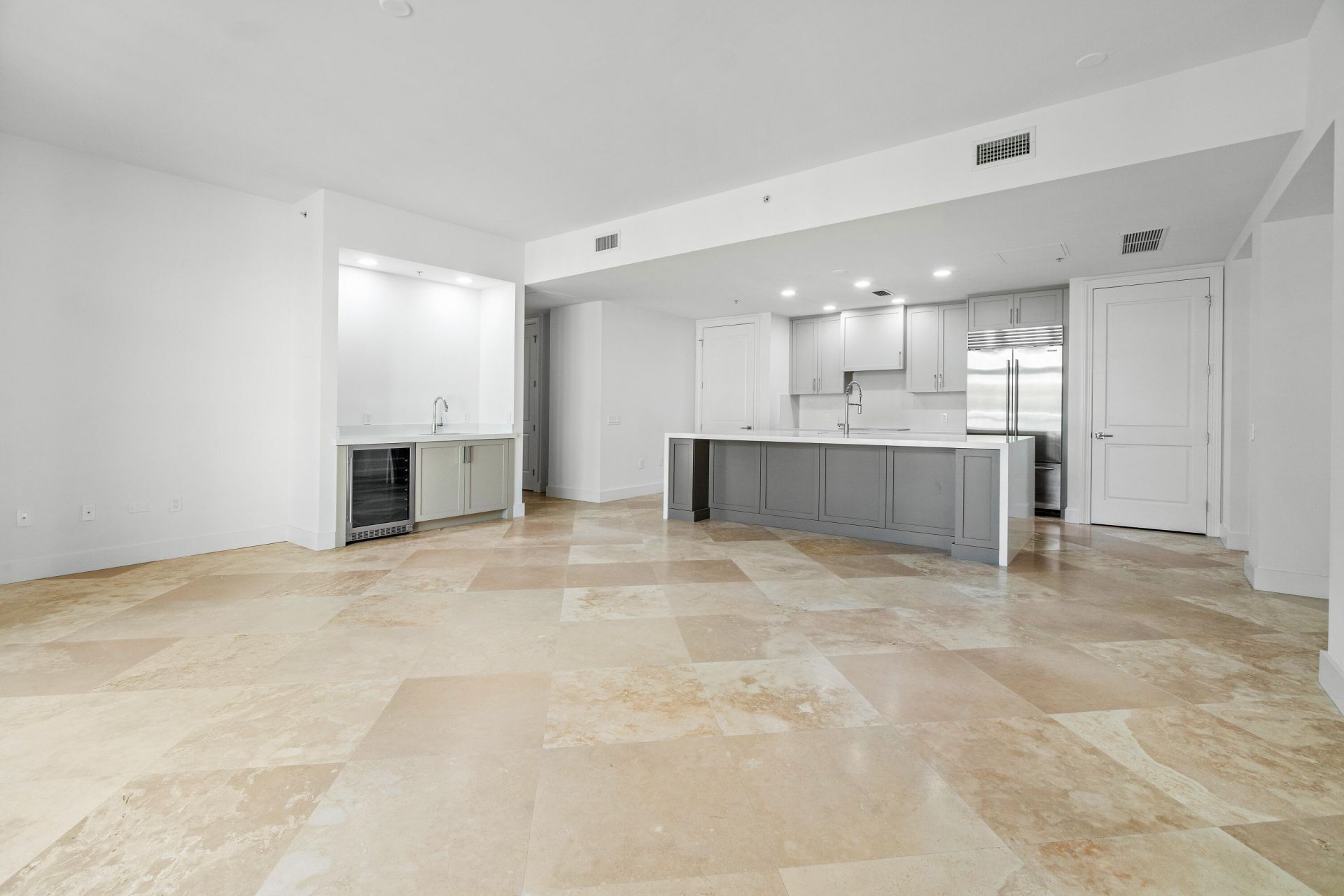 178 Lake Drive, Unit 4202, Palm Beach Shores, FL 33404 Photo