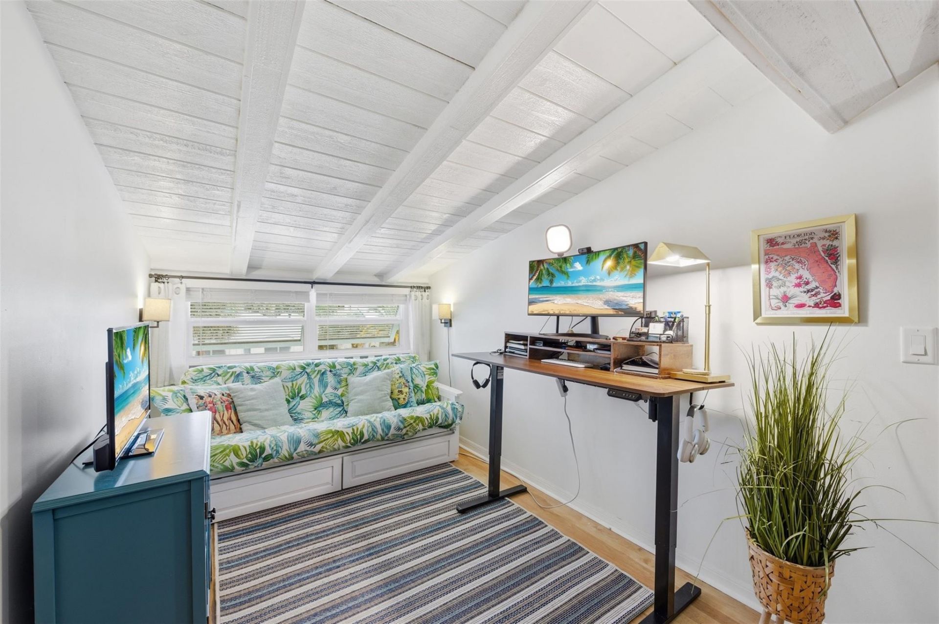 117 S Palmway, Lake Worth Beach, FL 33460 Photo