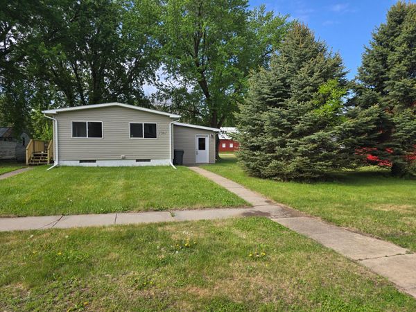1561 Broadway Street , Bigelow, MN 56117