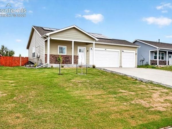 48 S 4th Avenue, Deer Trail, CO 80105