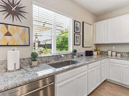 8256 Schellhous Dr, Roseville, CA 95747 Photo