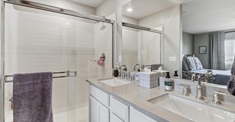 8256 Schellhous Dr, Roseville, CA 95747 Photo