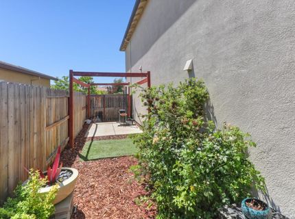 8256 Schellhous Dr, Roseville, CA 95747 Photo