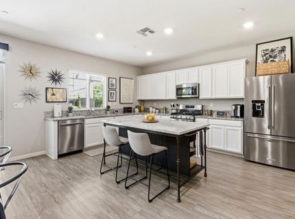 8256 Schellhous Dr, Roseville, CA 95747 Photo