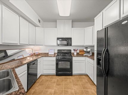 600 Moon Circle #631, Unit 631, Folsom, CA 95630 Photo