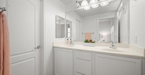 600 Moon Circle #631, Unit 631, Folsom, CA 95630 Photo