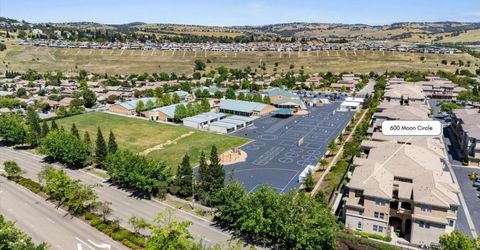 600 Moon Circle #631, Unit 631, Folsom, CA 95630 Photo