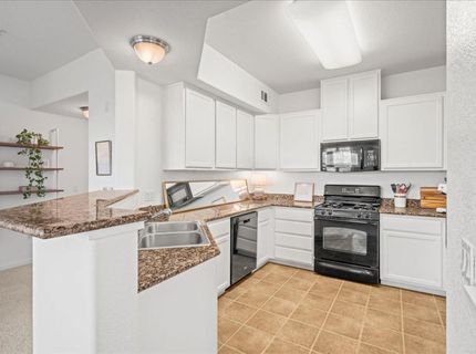 600 Moon Circle #631, Unit 631, Folsom, CA 95630 Photo