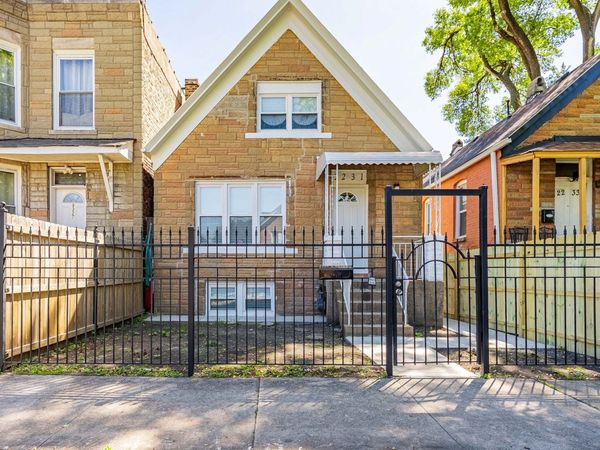 2231 S Drake Avenue , Chicago, IL 60623