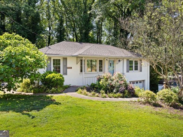3366 Woodview Drive SE, Smyrna, GA 30082