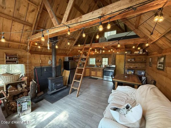 467 Dusty Ln , St. Maries, ID 83861