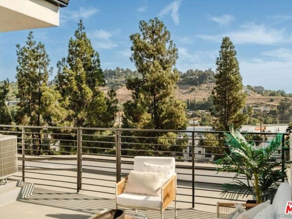 3858 N Emery Lane, Los Angeles, CA 90065