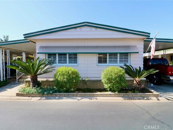 16942 Lake Park Way, Unit 6, Yorba Linda, CA 92886