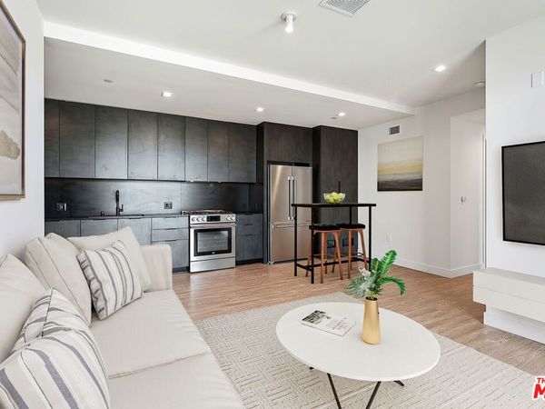 3667 Keystone Avenue, Unit 325, Los Angeles, CA 90034