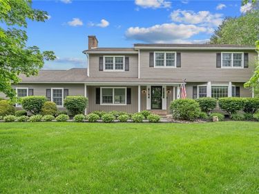 8255 Drinkwater Lane , Manlius, NY 13104
