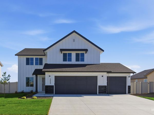 3660 E Jamestown Dr, Nampa, ID 83686