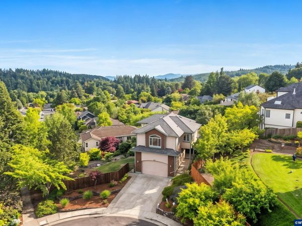 3110 NW Swan Pl, Corvallis, OR 97330